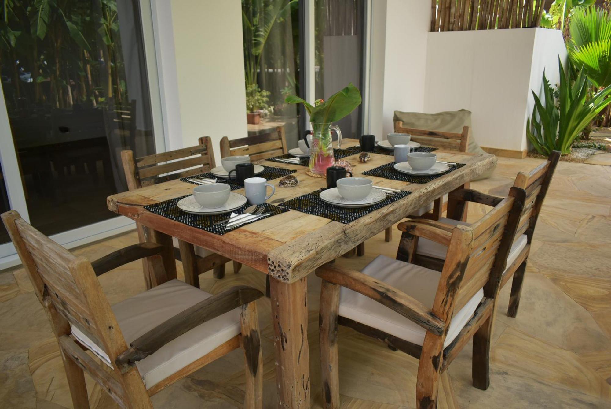 Julito, * Kiwengwa (Zanzibar)